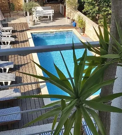 德拉季奇旅馆 招待所 扎达尔