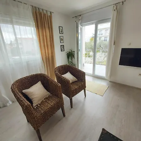 德拉季奇旅馆 招待所