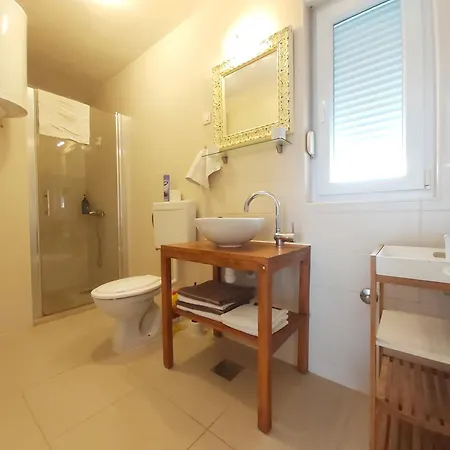 招待所 德拉季奇旅馆 扎达尔