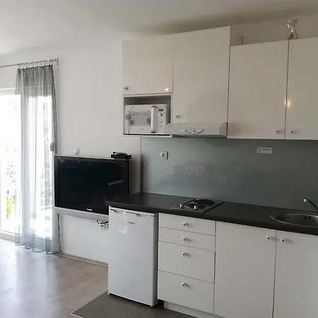 德拉季奇旅馆 招待所 扎达尔